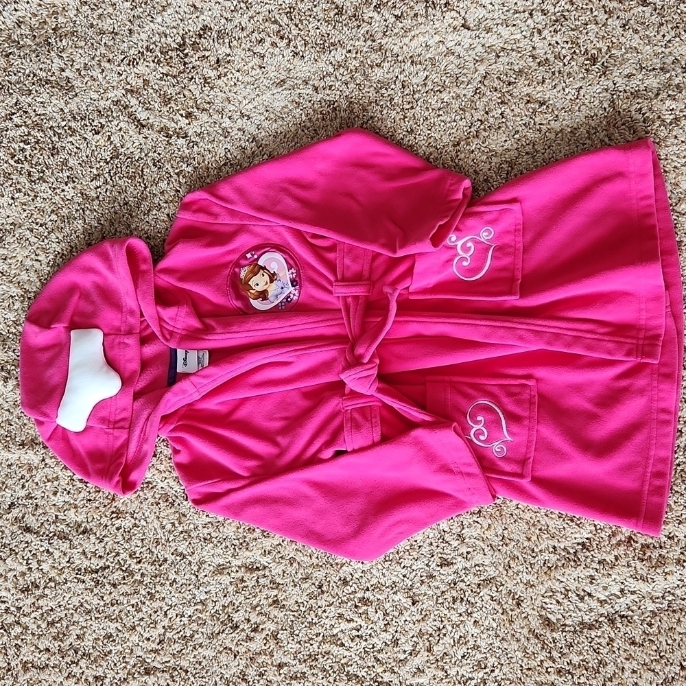Disney robe, size 3